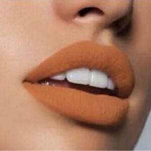 Kylie Cosmetics Butternut Lip Liner